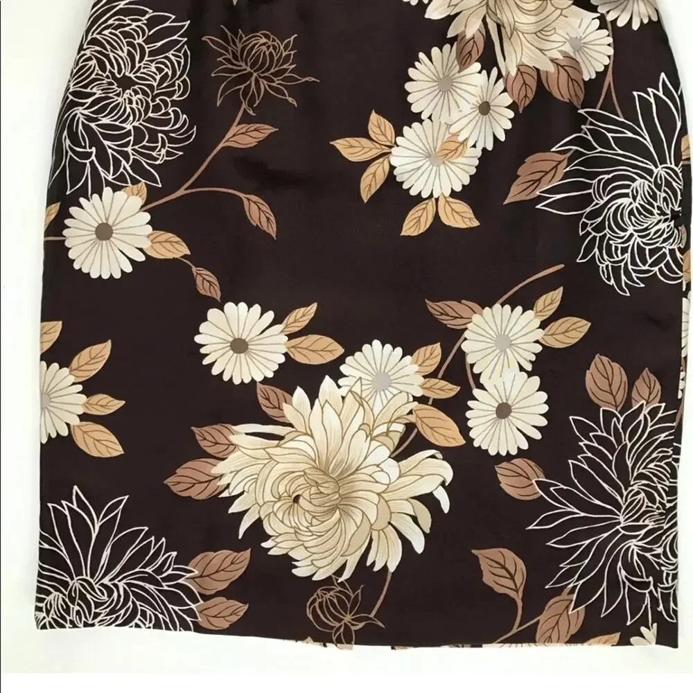 Maggy London 6 Ivory Floral on‎ Brown 100% Silk Skirt PRISTINE